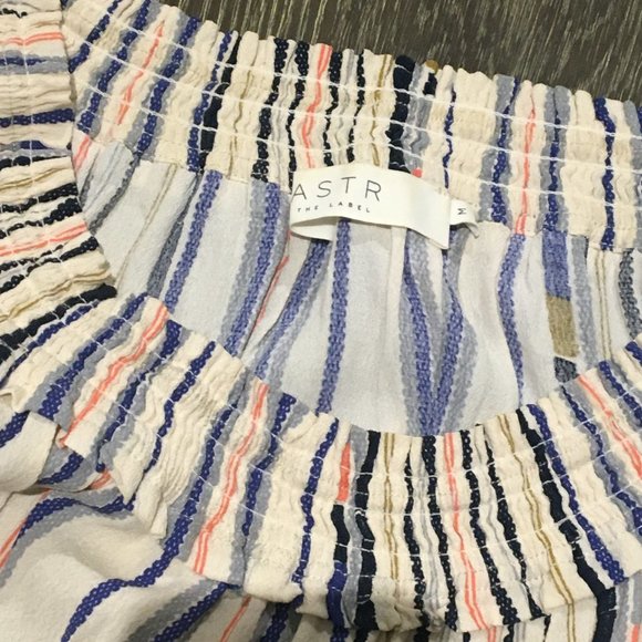 ASTR The Label Stripe Off The Shoulder Top - Sz. M - Picture 5 of 5